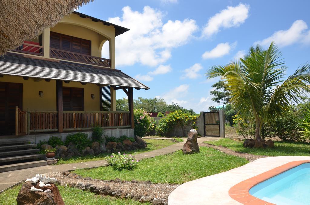 La Maison Soleil Belle Mare Exteriör bild